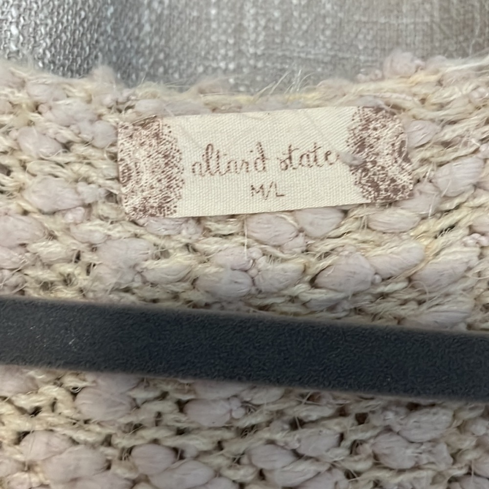 Sweater/ Altered state - Picture 2 of 2